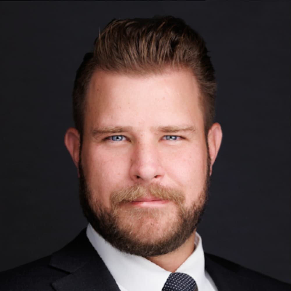 a man in a suit and tie